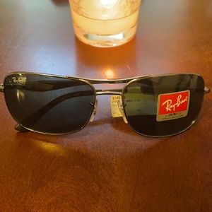 Ray•Ban Sunglasses RB3515